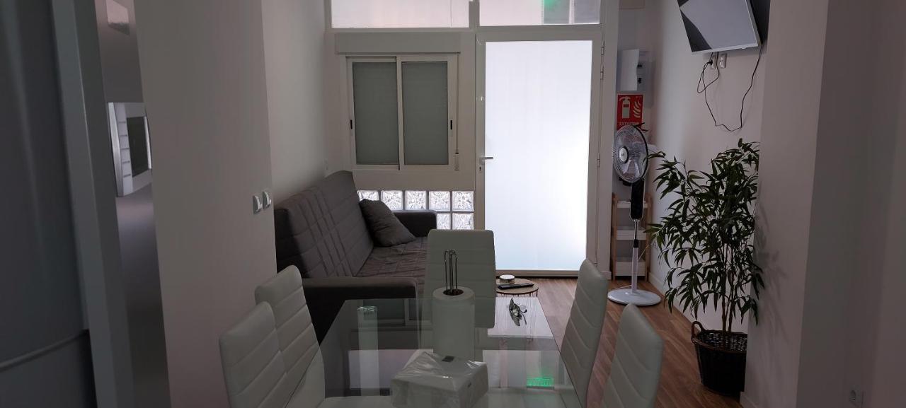 Lyesblb Aparthotel บาเลนเซีย ภายนอก รูปภาพ