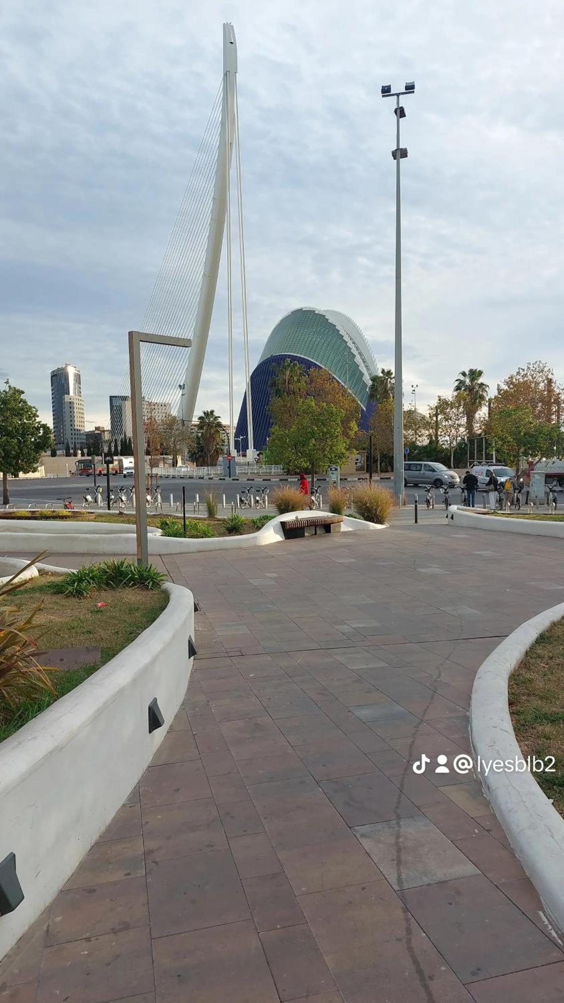 Lyesblb Aparthotel บาเลนเซีย ภายนอก รูปภาพ