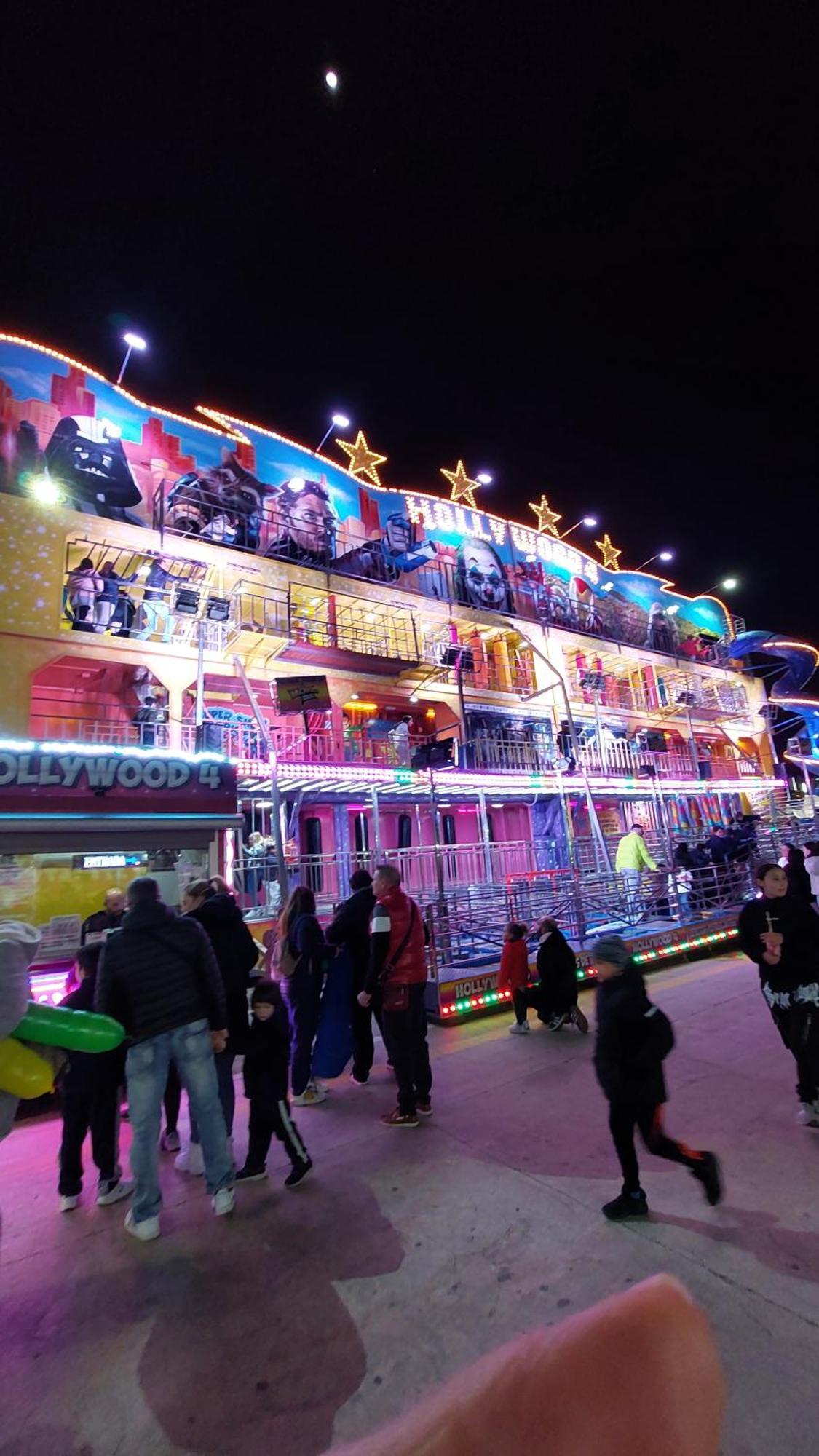 Lyesblb Aparthotel บาเลนเซีย ภายนอก รูปภาพ